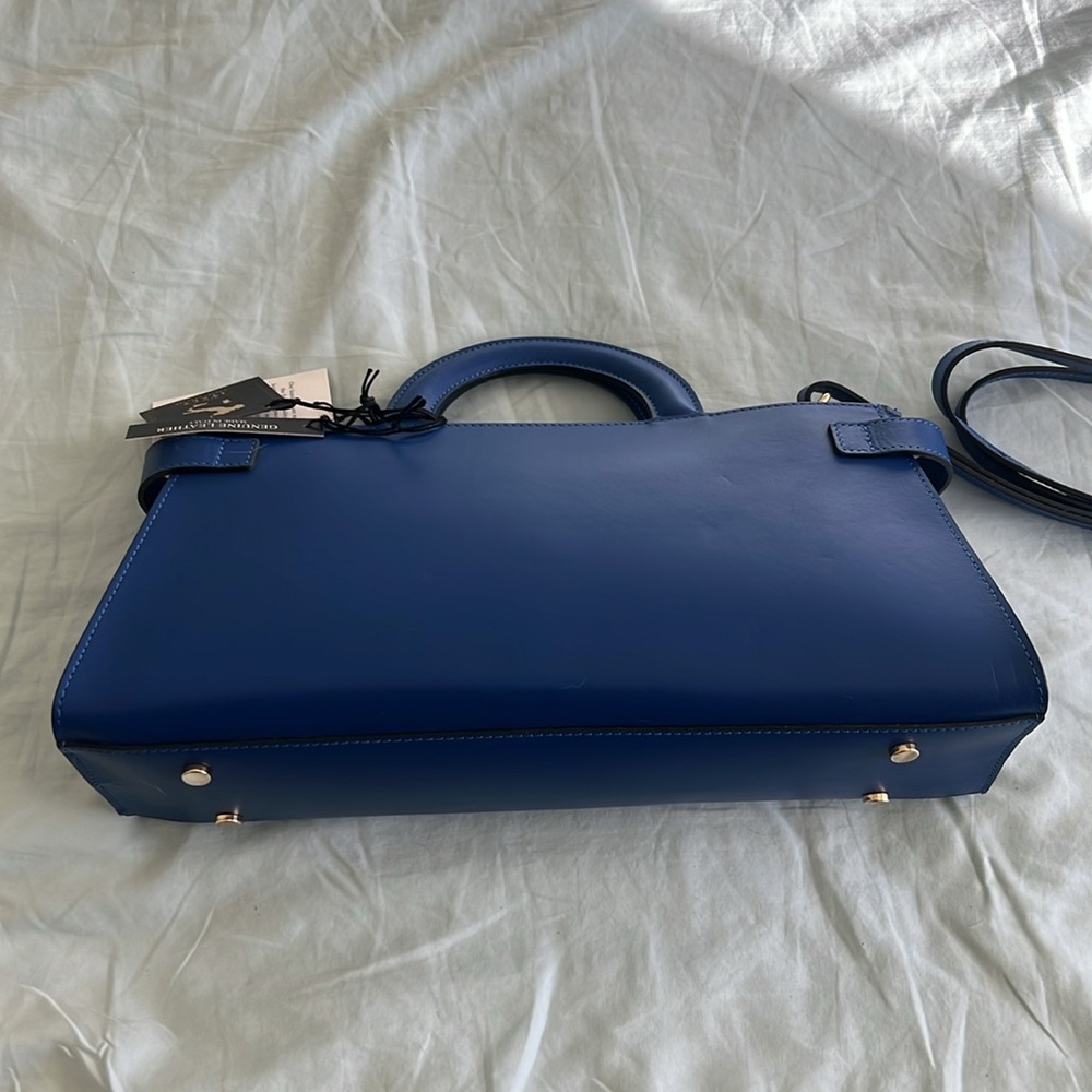 Claudia Firenze Blue Handbag - Picture 4 of 13
